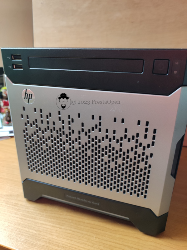 HP Microserver Gen8 : Vue de face